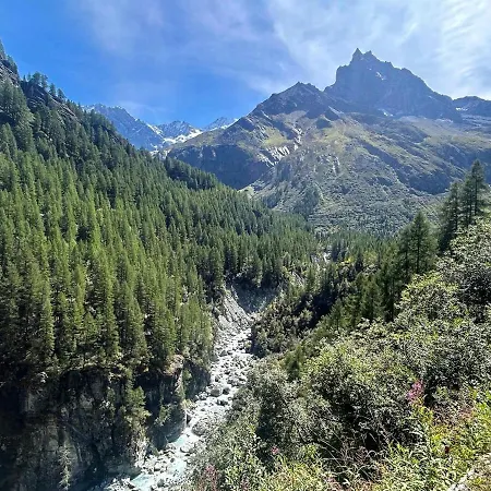 Διαμέρισμα Panoramic Alpine Garden Retreat *