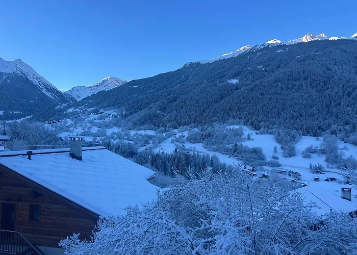 Panoramic Alpine Garden Retreat *