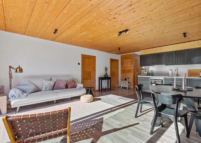 Panoramic Alpine Garden Retreat