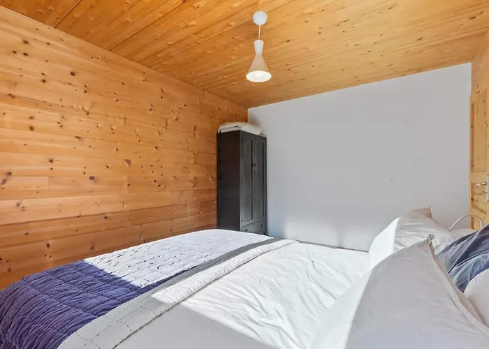 Panoramic Alpine Garden Retreat *